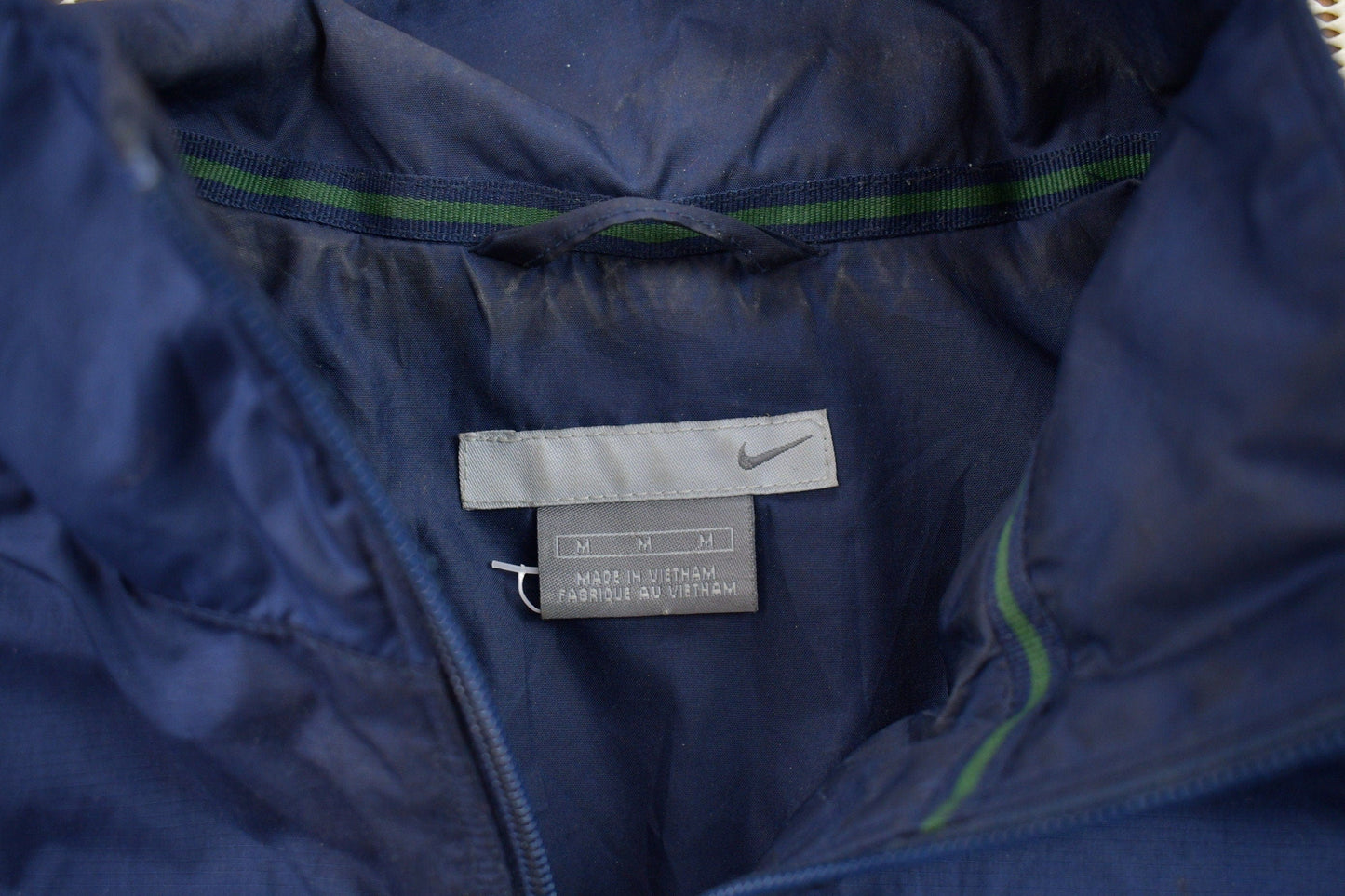 Vintage 1990s Nike Full Zip Windbreaker Jacket Men's M from propervintagecanada