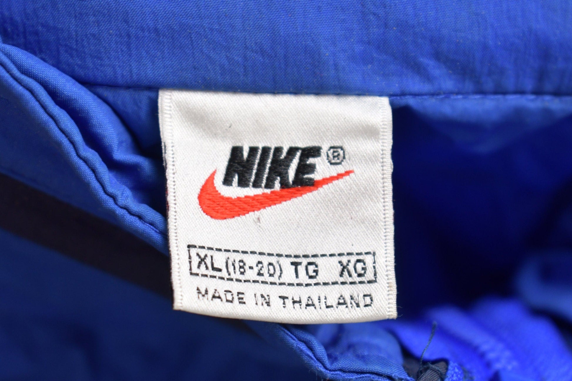 Vintage 1990s Nike Half Zip Windbreaker Jacket Men's XL from propervintagecanada