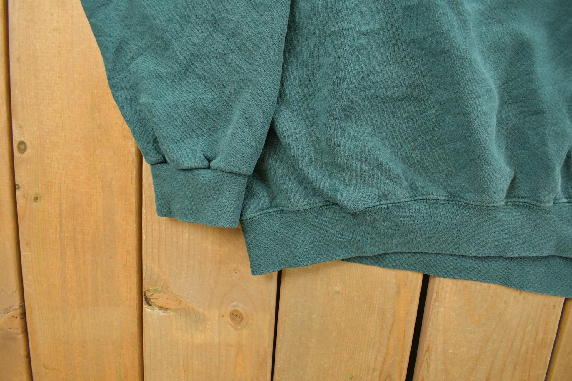 Vintage 1990s Nike Swoosh Crewneck Sweatshirt Men's Large from propervintagecanada