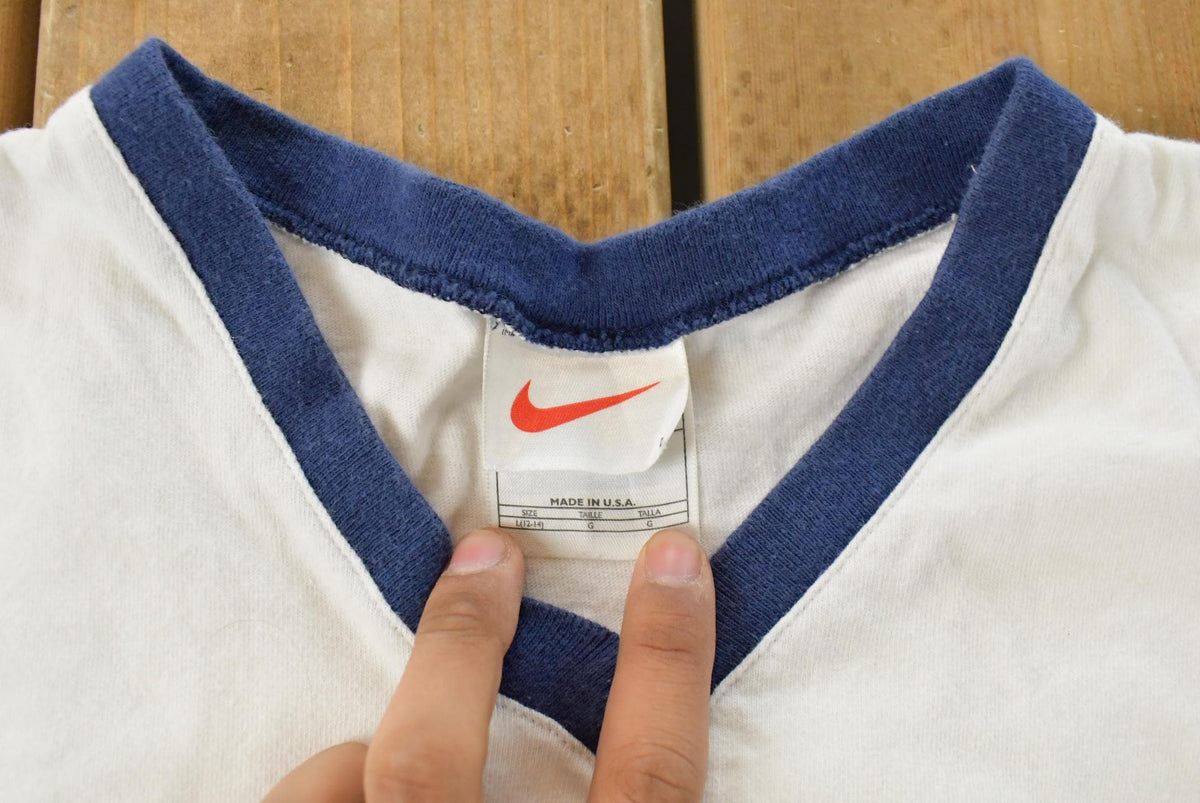 Vintage 1990s Nike Swoosh V-Neck T-Shirt Women's Large from propervintagecanada