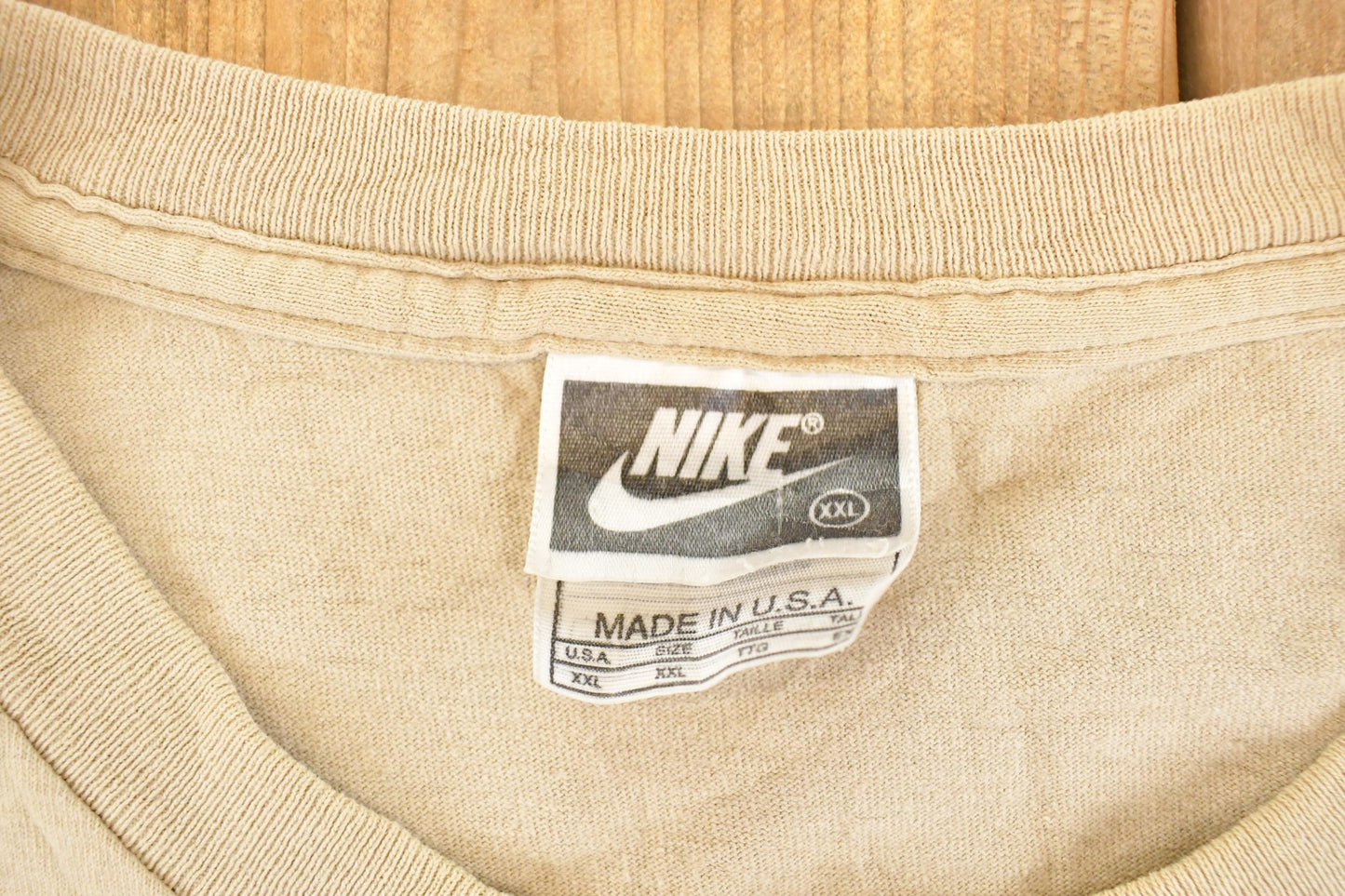 Vintage 1990s Nike T-Shirt Men's XL from propervintagecanada