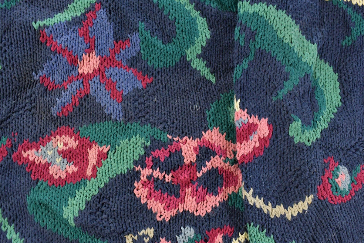 Vintage 1990s Ninon Floral Knit Crewneck Sweater Women's L from propervintagecanada