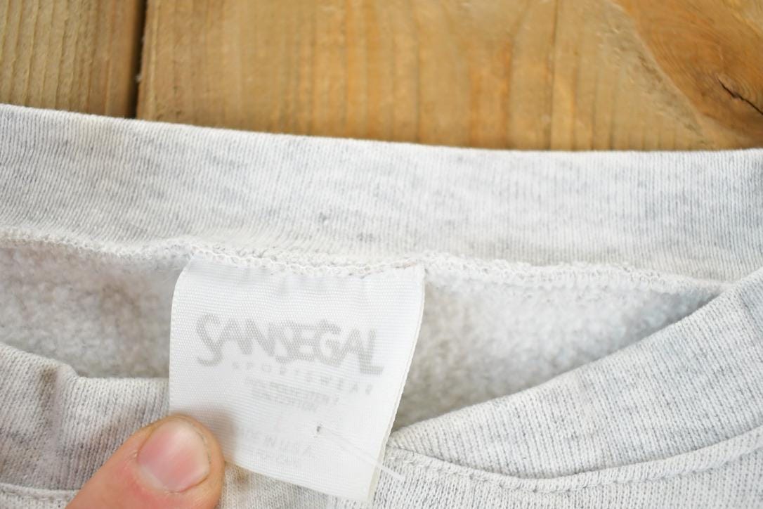 Vintage 1990s North Carolina Souvenir Quarter Button Crewneck Sweatshirt Made In USA Men's Small from propervintagecanada