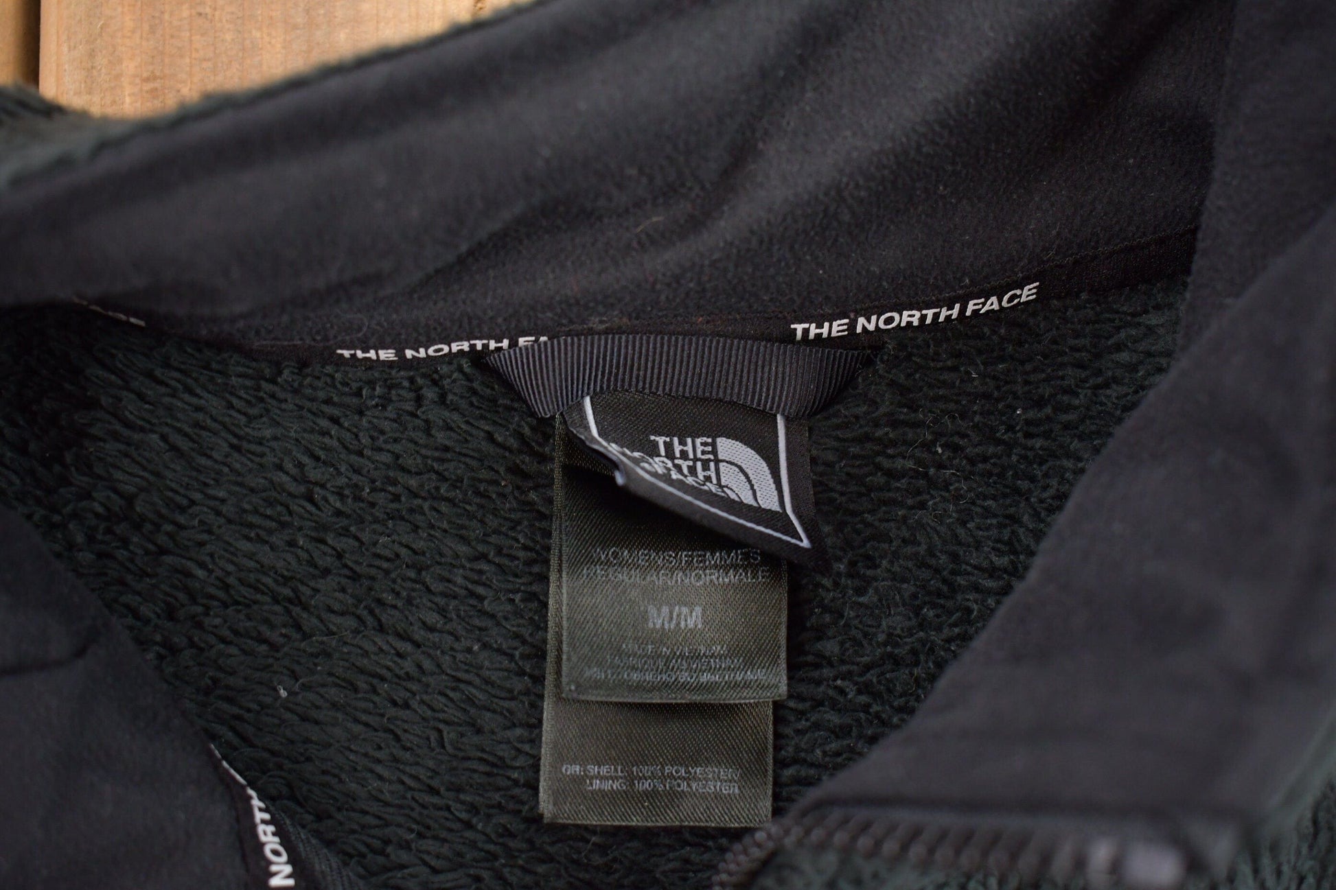 Vintage 1990s North Face Fleece Zip Up Sweater Women's Medium from propervintagecanada