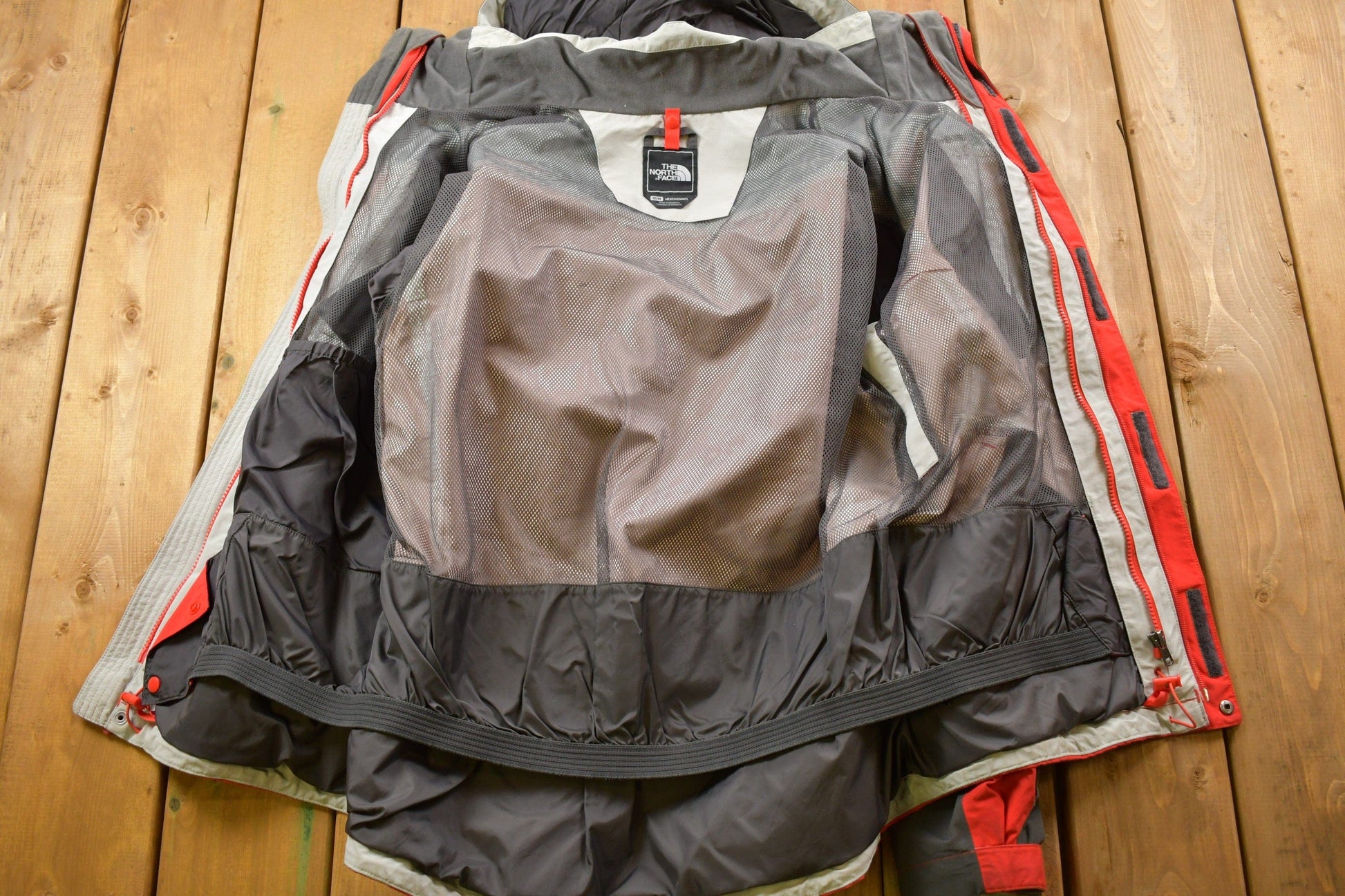 Vintage 1990s North Face Shell Jacket Men's M from propervintagecanada