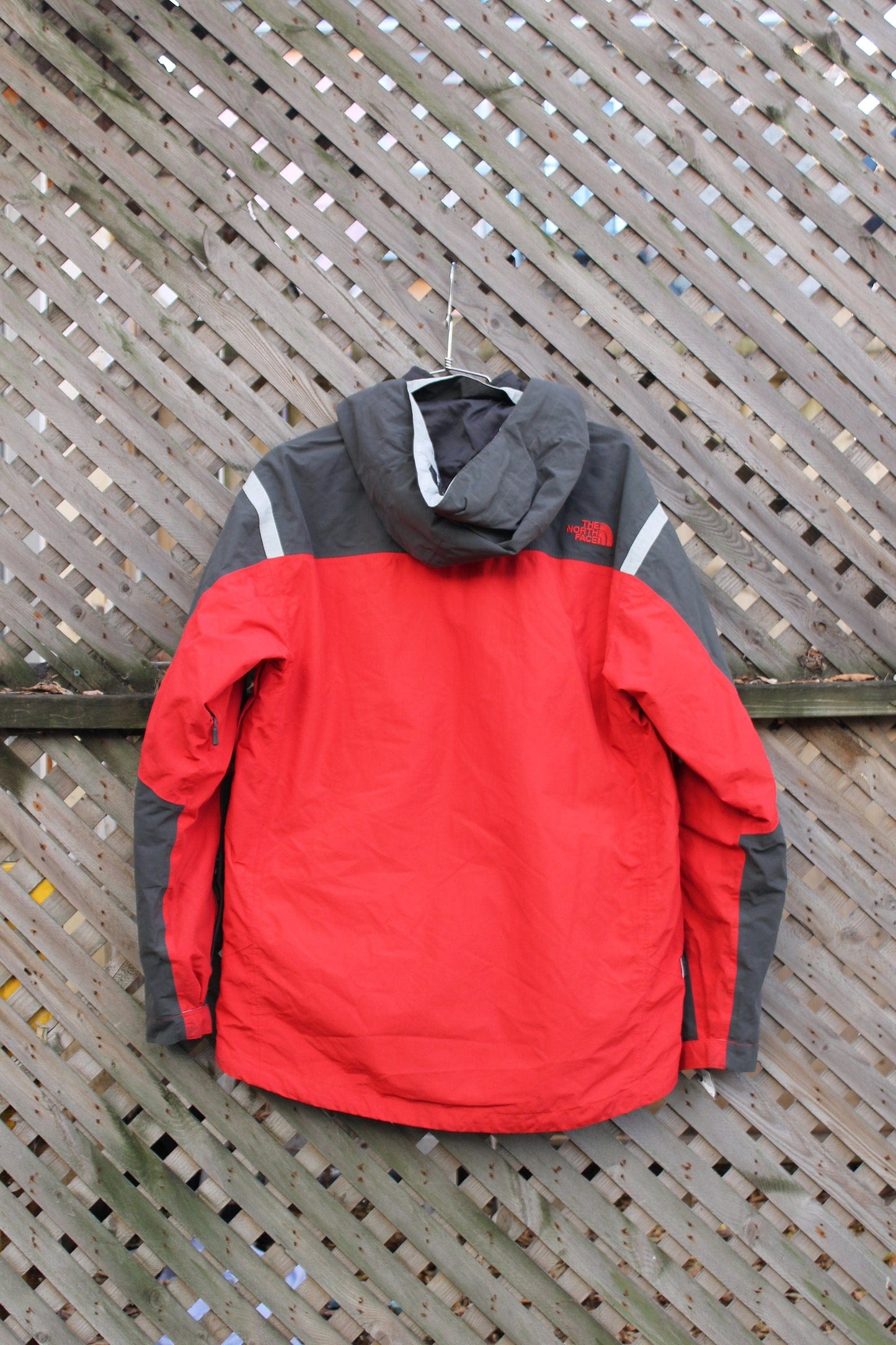 Vintage 1990s North Face Shell Jacket Men's M from propervintagecanada