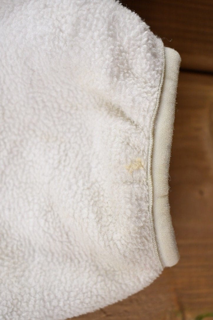 Vintage 1990s North Face White Zip Up Fleece Sweater Women's M from propervintagecanada