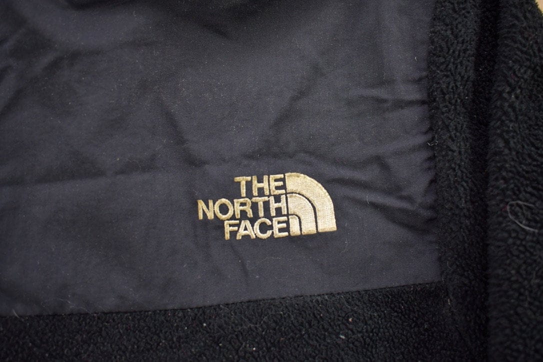 Vintage 1990s North Face Zip Up Fleece Sweater Women's Large from propervintagecanada