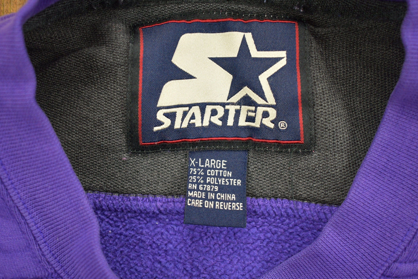 Vintage 1990s Northern Iowa Starter Crewneck Sweatshirt Men's XL from propervintagecanada
