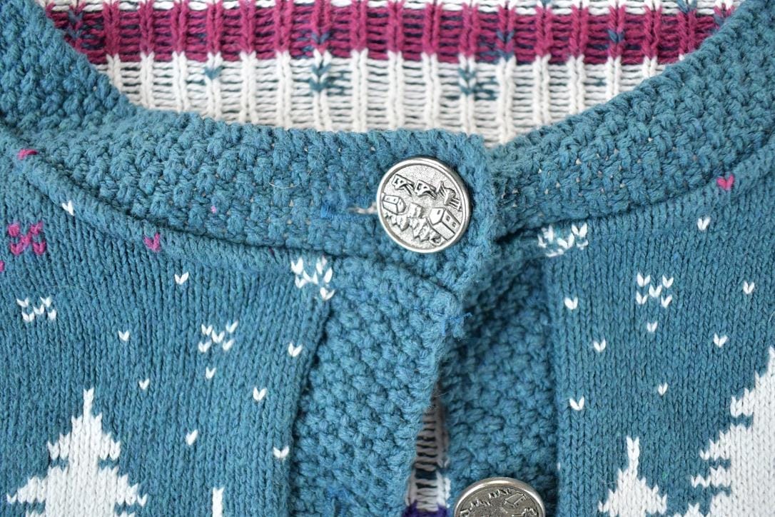 Vintage 1990s Northern Reflections Aop outdoors Knit Abstract Pattern Button Up Crewneck Sweater Men's XL from propervintagecanada