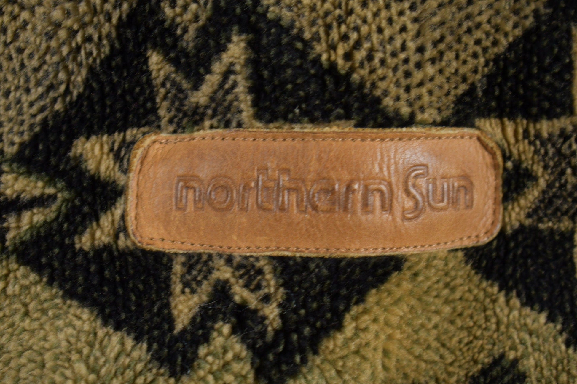 Vintage 1990s Northern Sun Fall Theme Graphic Fleece Sweater Men's Medium from propervintagecanada