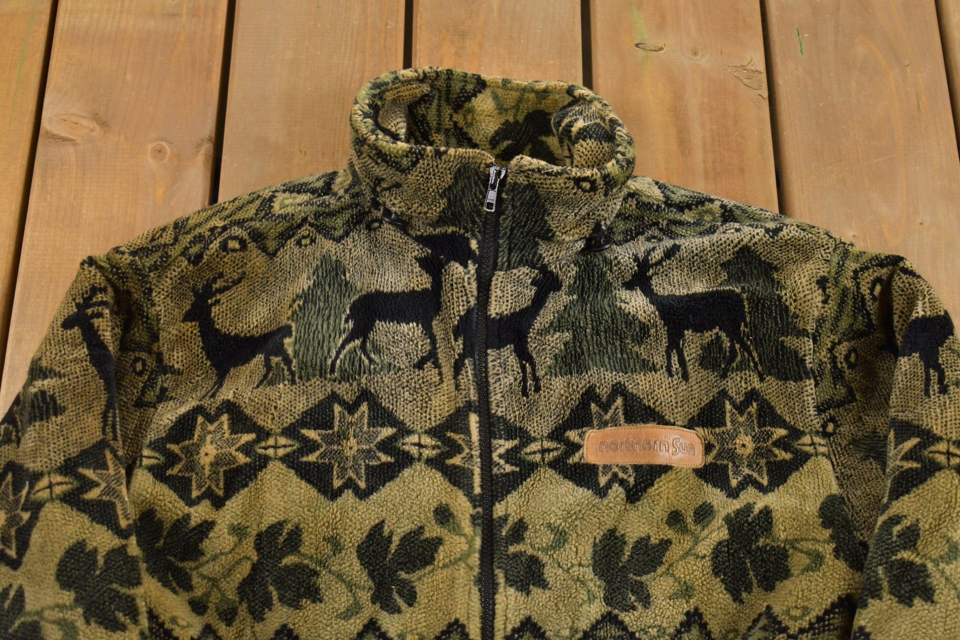 Vintage 1990s Northern Sun Fall Theme Graphic Fleece Sweater Men's Medium from propervintagecanada