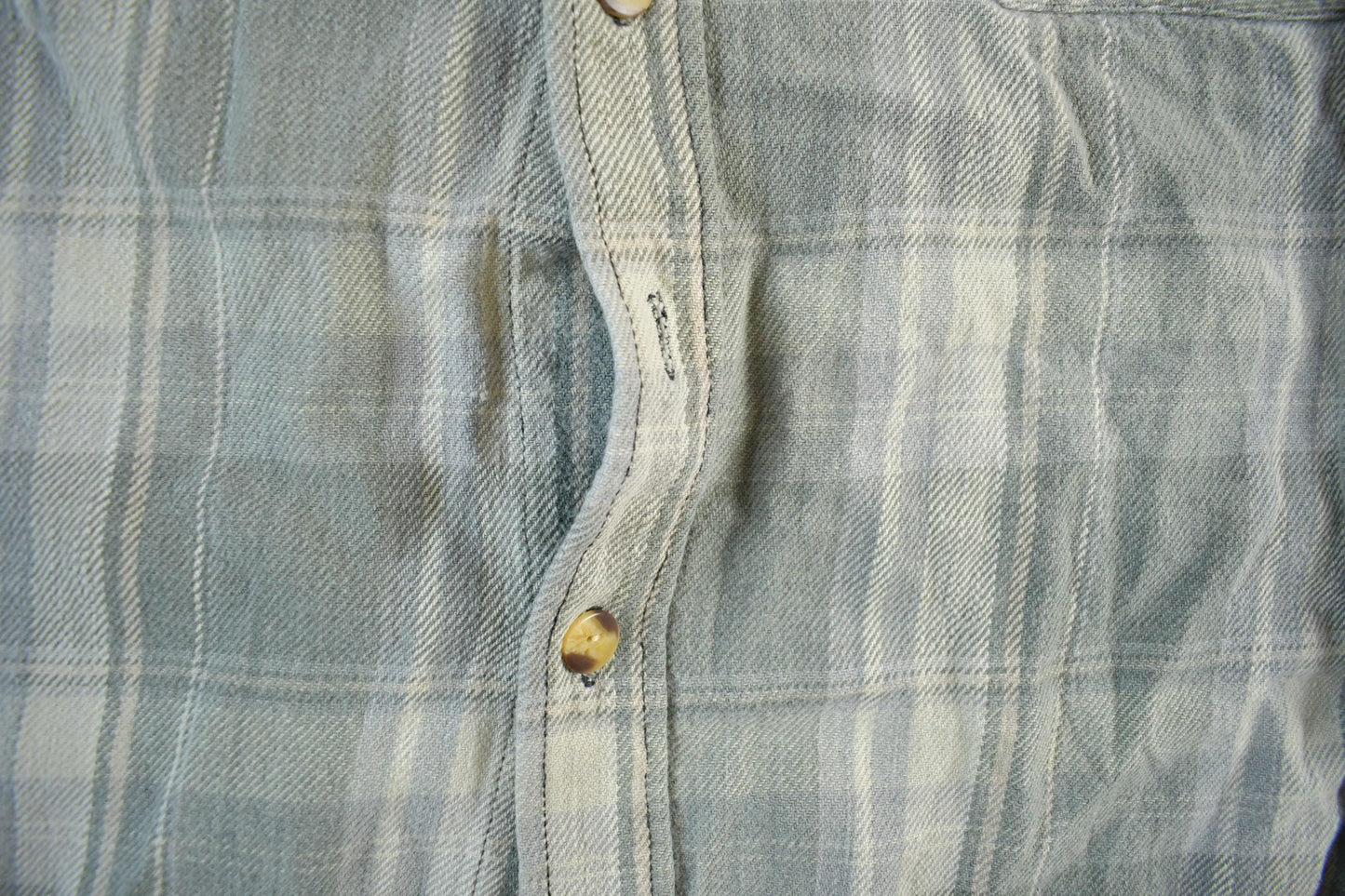 Vintage 1990s Northwest Plaid Button Up Flannel Shirt Men's XL from propervintagecanada