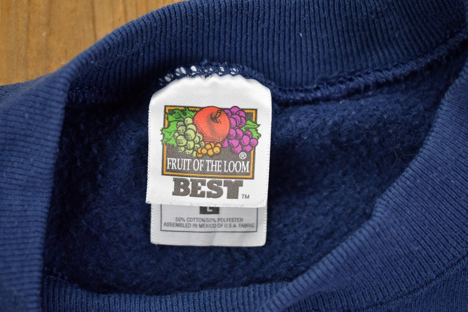 Vintage 1990s Northwoods Embroidered Nature Souvenir Crewneck Sweatshirt Men's L from propervintagecanada