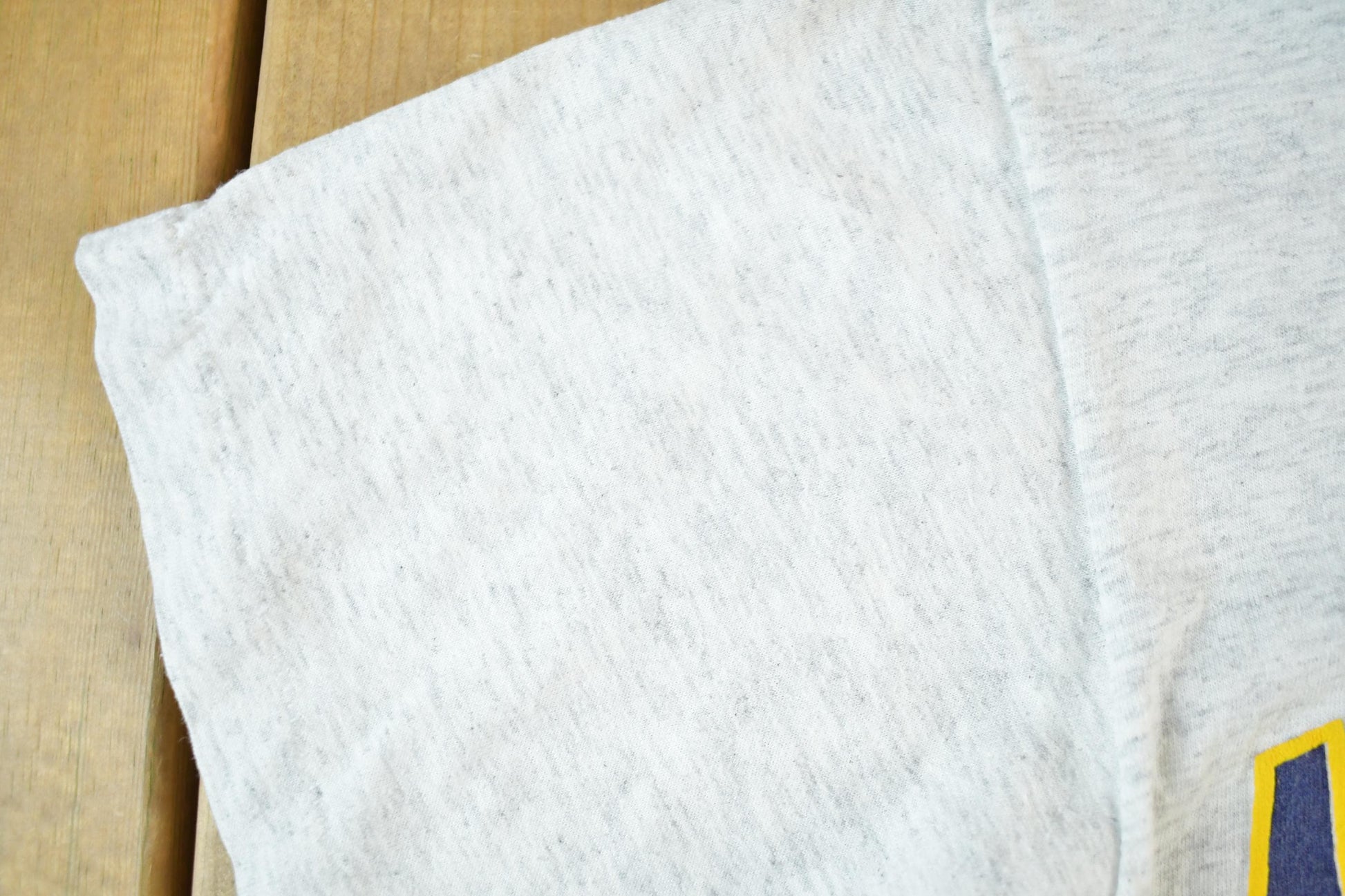 Vintage 1990s Notre Dame University Collegiate T-Shirt Mens Medium from propervintagecanada