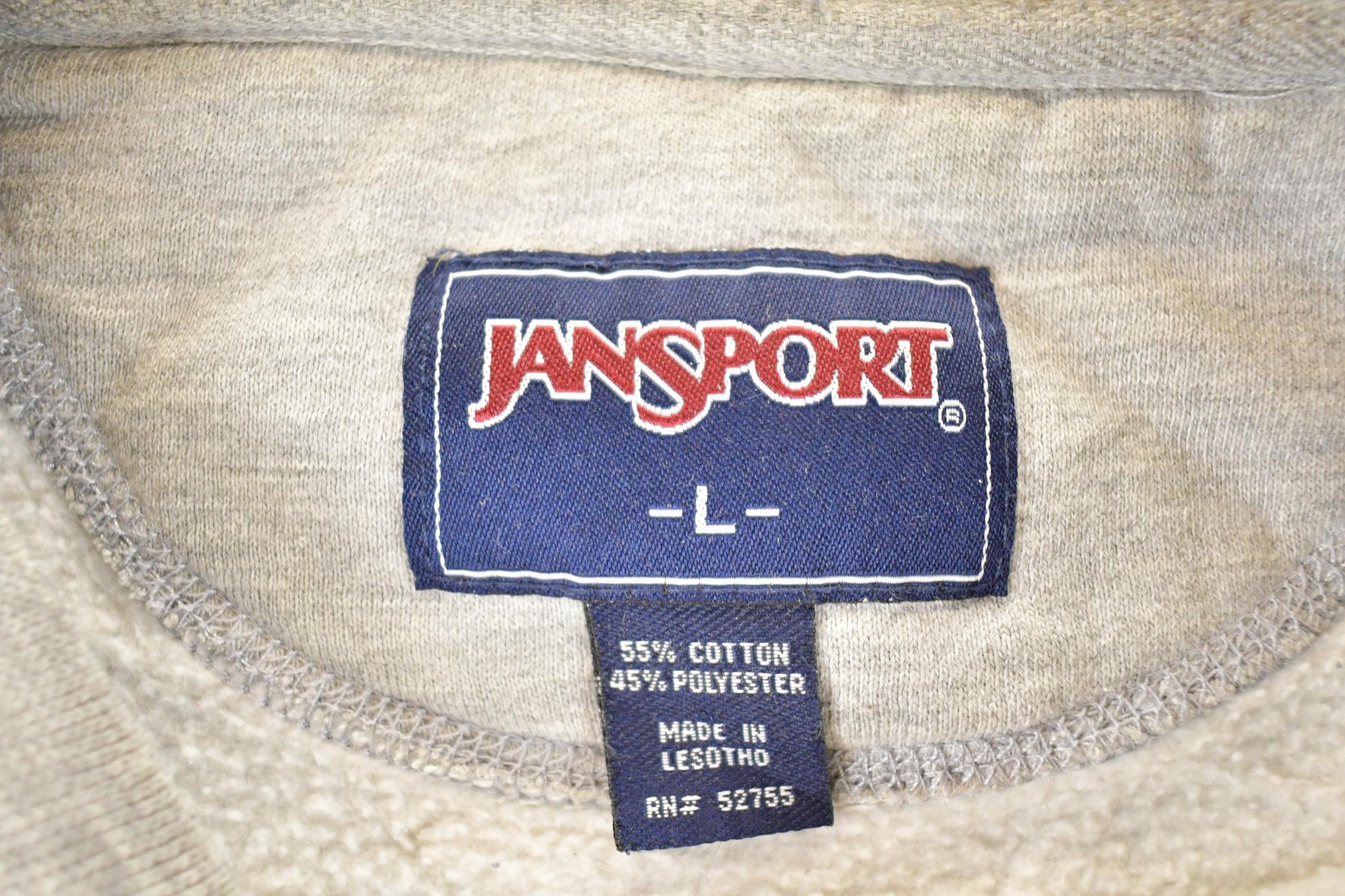 Vintage 1990s Notre Dame University Crewneck Mens L from propervintagecanada