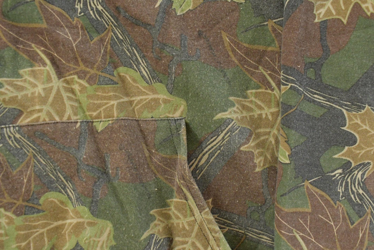 Vintage 1990s Nunavut Hunter Tree Camo Quarter Zip Sweatshirt Men's XL from propervintagecanada