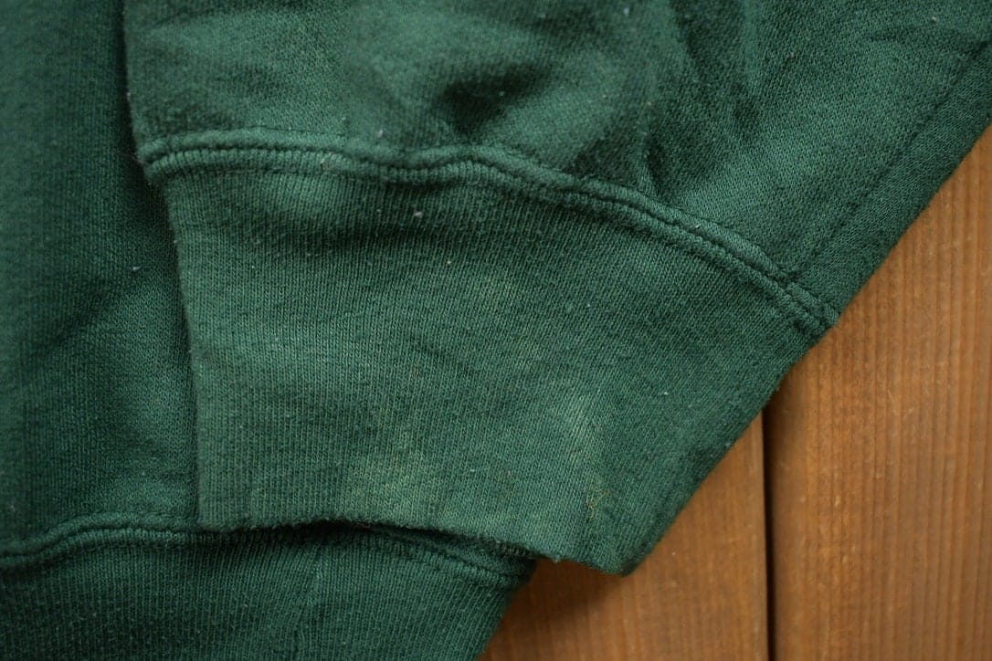 Vintage 1990s Nutcracker Christmas Sweater Men's Large from propervintagecanada