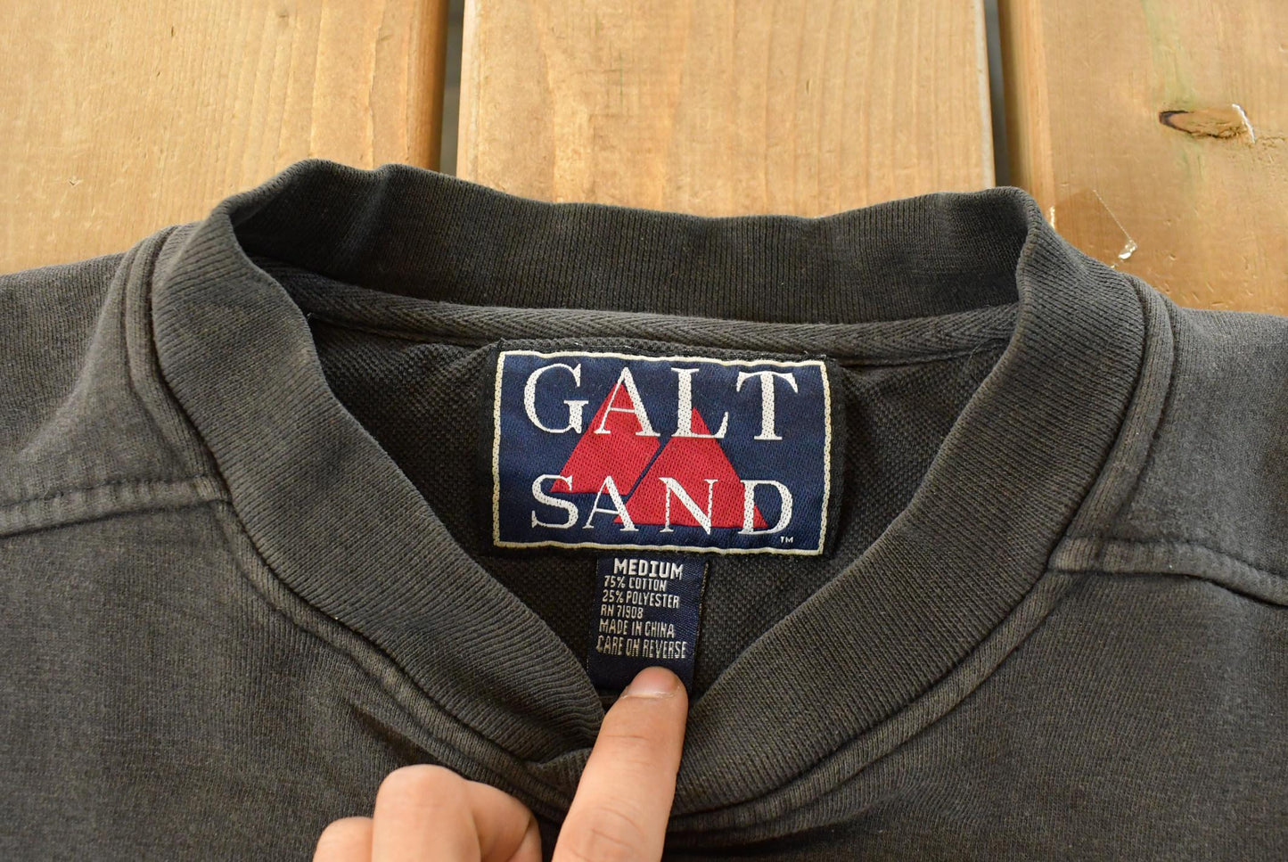 Vintage 1990s Oakland Raiders NFL Galt Sand Crewneck Sweatshirt Men's Large from propervintagecanada