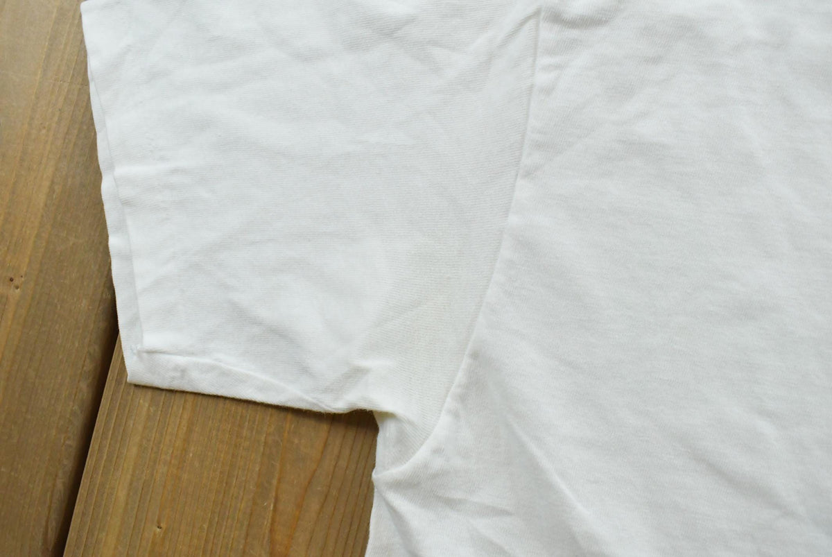 Vintage 1990s Oday Sailboat Souvenir Promotional Ocean T-Shirt Men's M from propervintagecanada