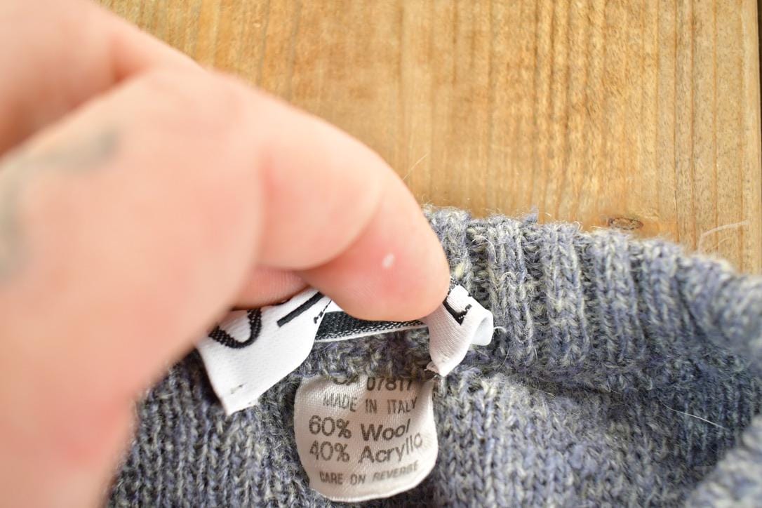 Vintage 1990s Oggi Mode Knit Abstract Pattern Wool Blend Crewneck Sweater Mens L from propervintagecanada