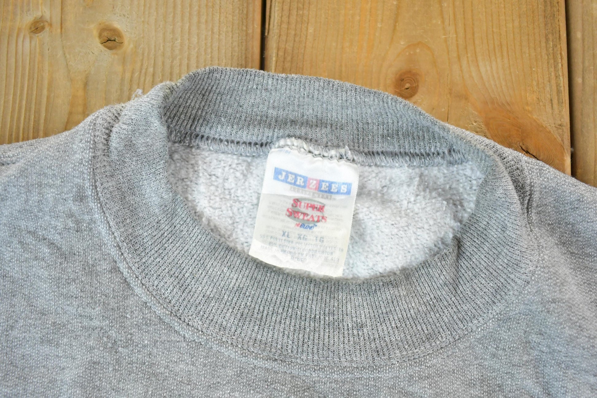 Vintage 1990s Okoboji Collegiate Crewneck Men's XL from propervintagecanada