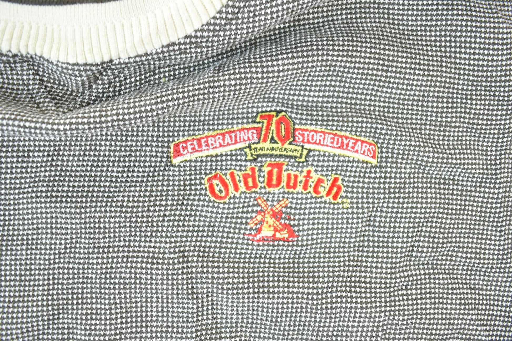 Vintage 1990s Old Dutch Souvenir Crew Neck Heavyweight Sweatshirt Men's XL from propervintagecanada