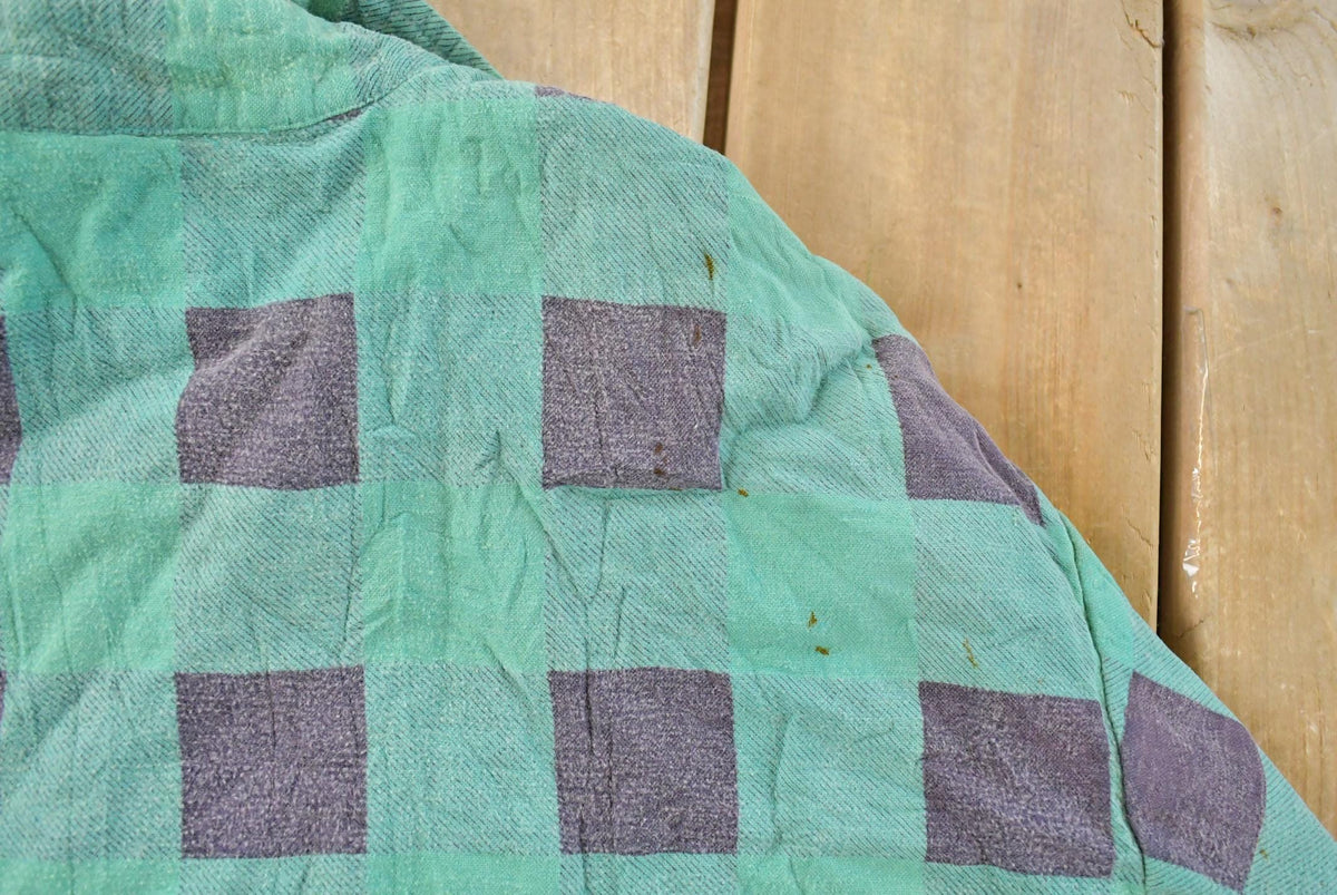 Vintage 1990s Omni II Insulated Flannel Button Up Shirt Jacket Men's XL from propervintagecanada