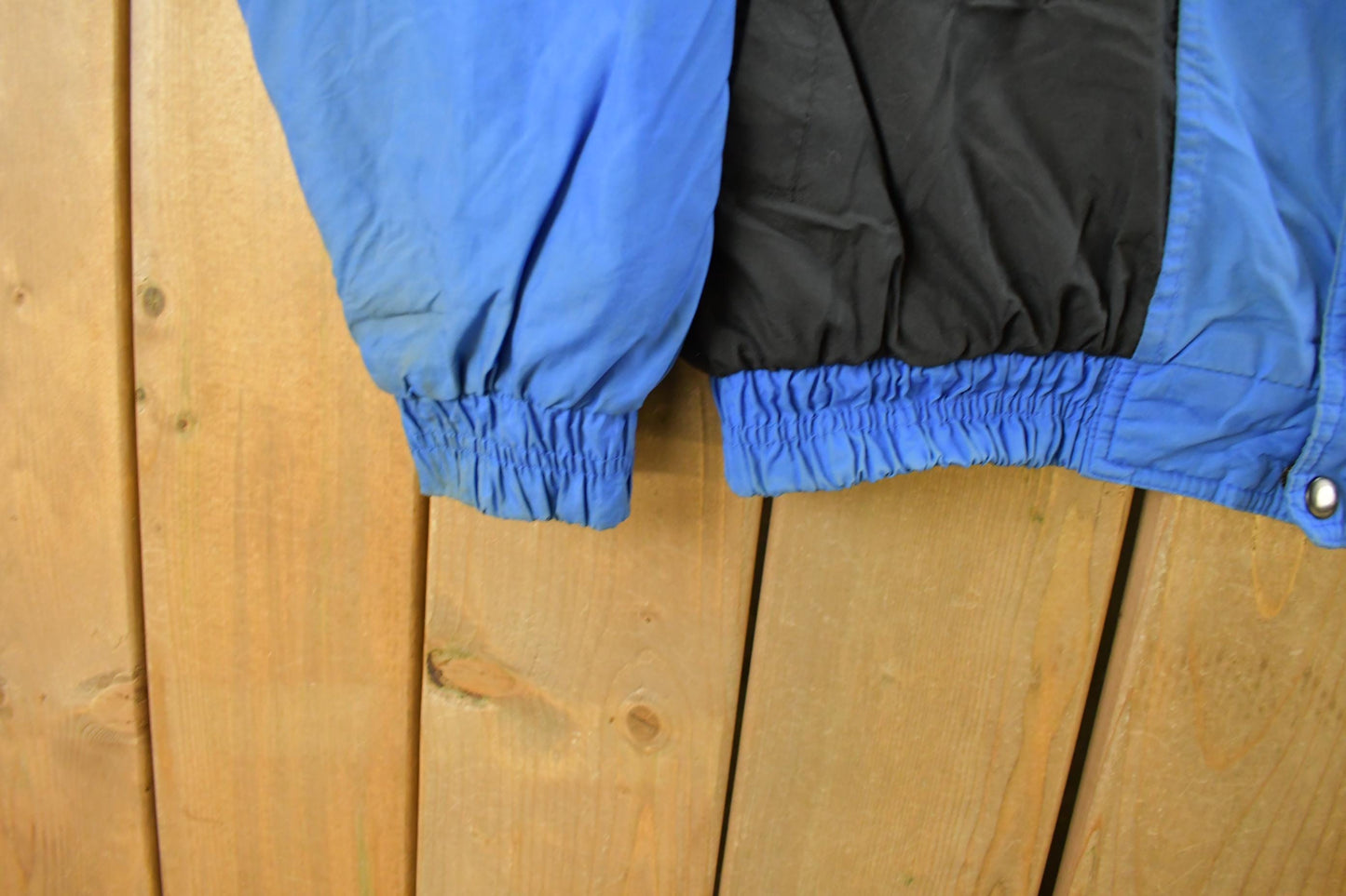 Vintage 1990s Orlando Magic NBA Jacket Men's XL from propervintagecanada