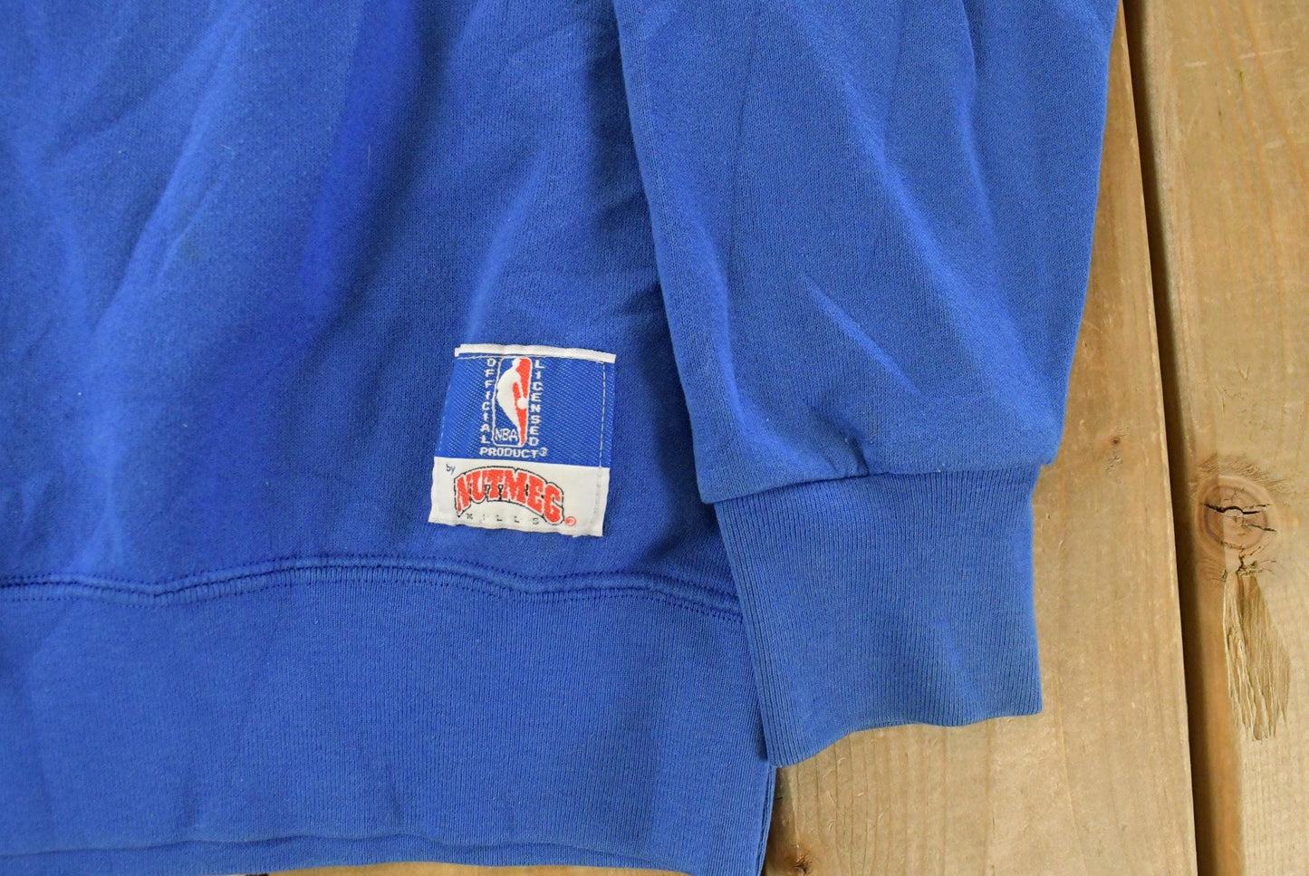 Vintage 1990s Orlando Magic Nutmeg Mills NBA Crewneck Sweatshirt Men's Large from propervintagecanada