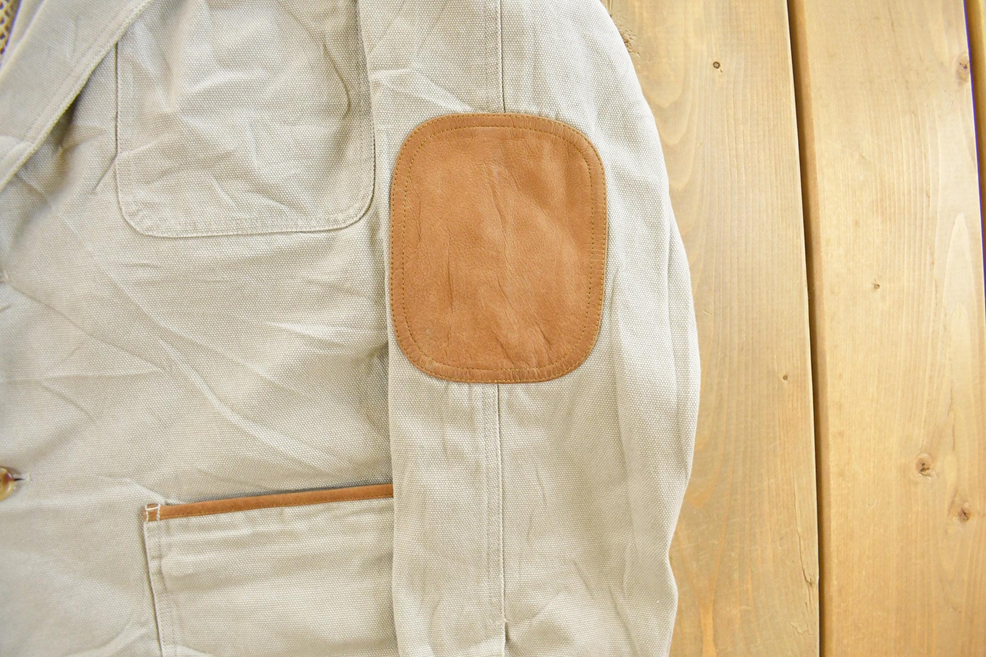 Vintage 1990s Orvis Blazer Jacket Men's XL from propervintagecanada