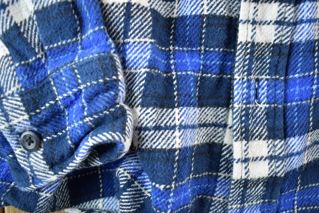 Vintage 1990s Orvis Plaid Western Button Up Shirt Men's M from propervintagecanada