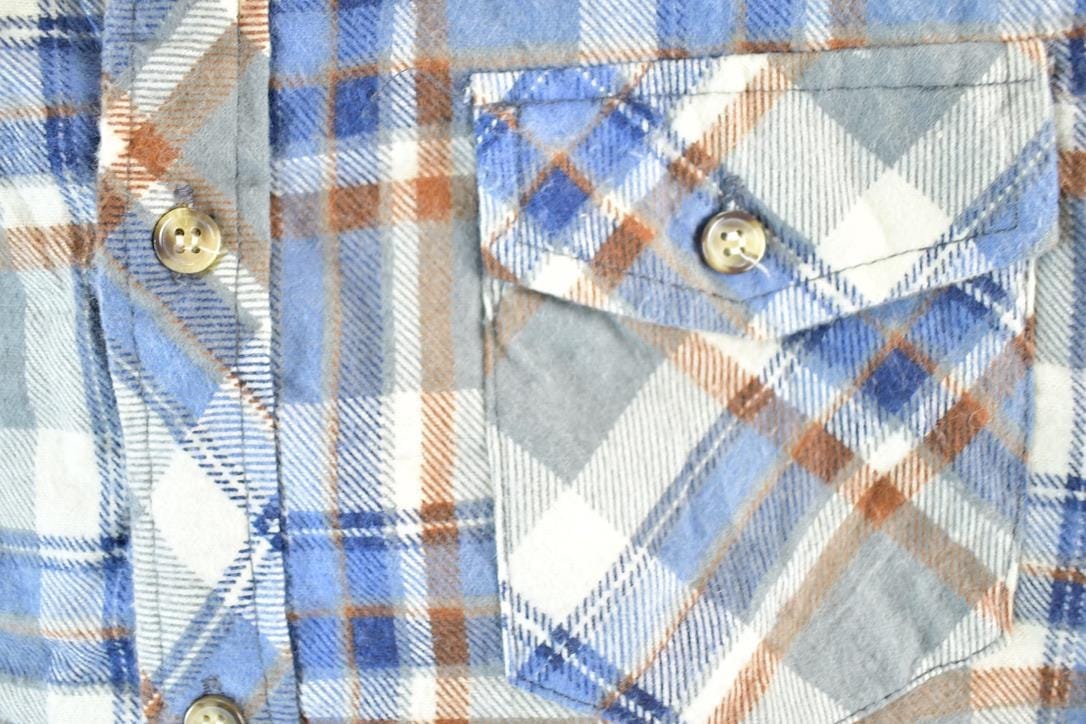 Vintage 1990s Outdoor Exchange Plaid Flannel Lined Button Up Shirt Mens S from propervintagecanada
