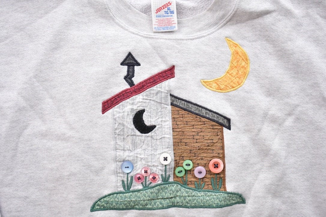 Vintage 1990s Outhouse Theme Crewneck Sweater from propervintagecanada