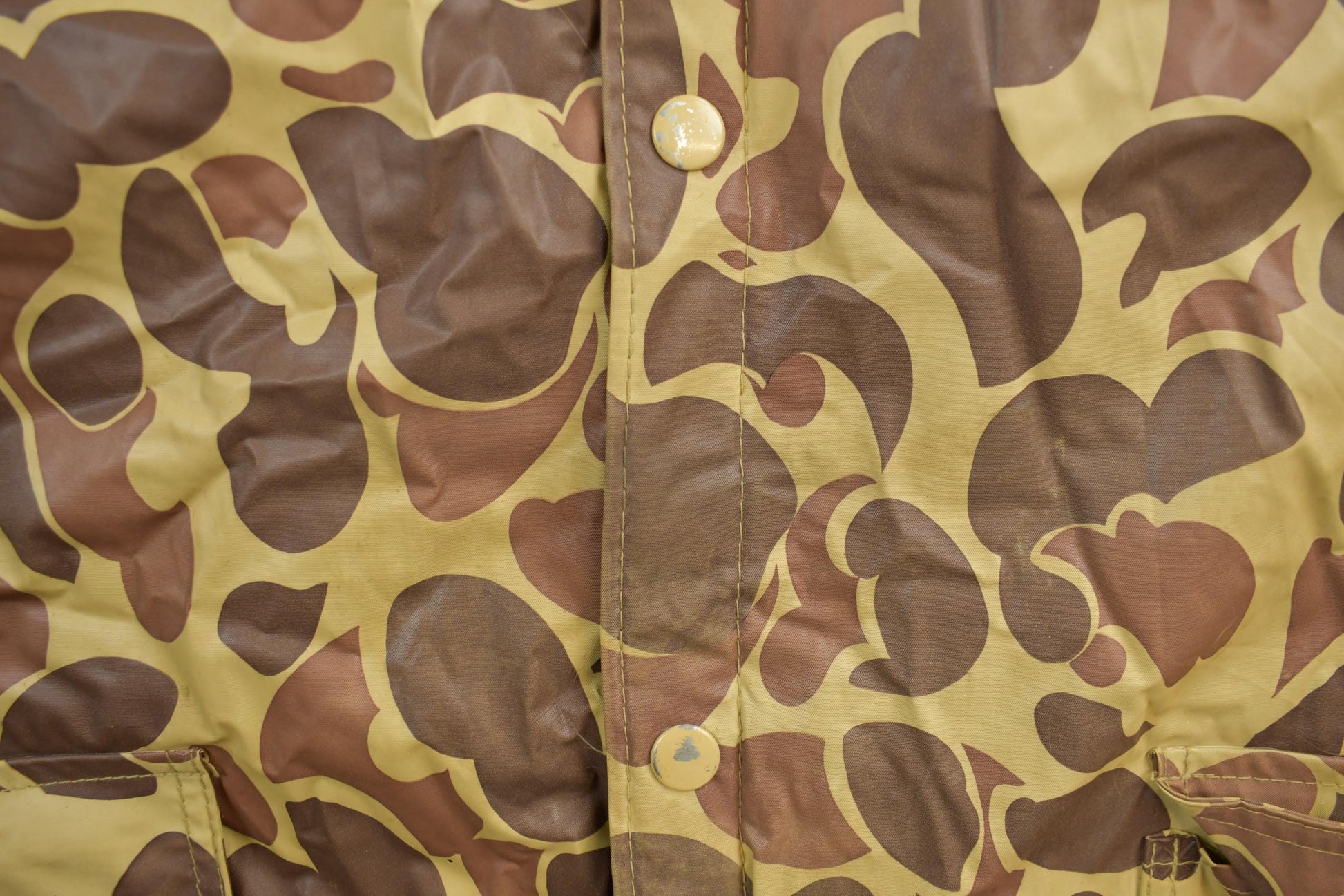 Vintage 1990s Ozark Trail Duck Camo Jacket Men's Large from propervintagecanada