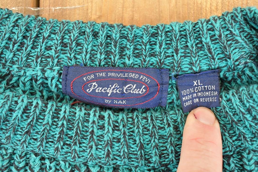 Vintage 1990s Pacific Club Knit Sweater Men's L from propervintagecanada