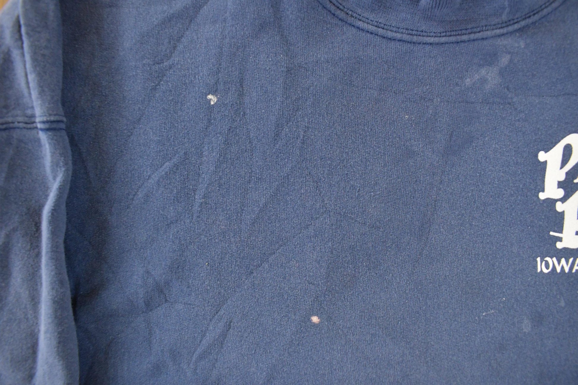 Vintage 1990s Pagliai's Pizza Promo Crewneck Sweatshirt Men's L from propervintagecanada