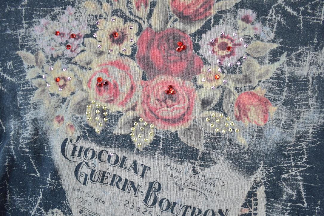 Vintage 1990s Paris AOP Souvenir Single Stitch Graphic Print T-Shirt Women's XS-S from propervintagecanada