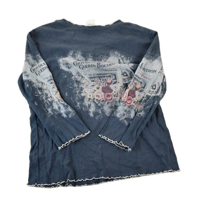 Vintage 1990s Paris AOP Souvenir Single Stitch Graphic Print T-Shirt Women's XS-S from propervintagecanada