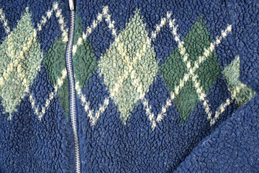 Vintage 1990s Paris Sport Club Fleece Outdoorsman Sweater Womens S from propervintagecanada