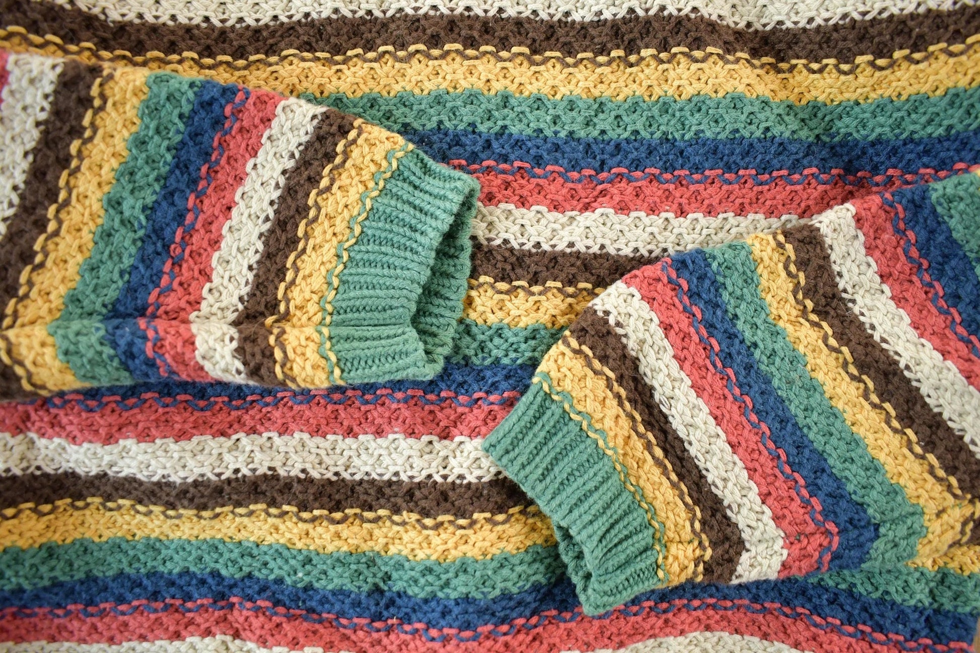 Vintage 1990s Pasta Knit Abstract Pattern Turtleneck Sweater Women's Medium from propervintagecanada