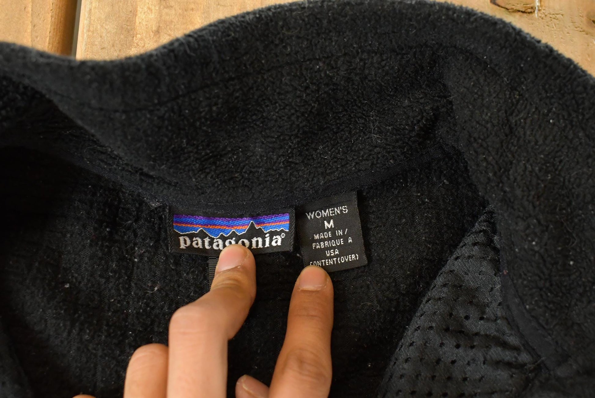 Vintage 1990s Patagonia Fleece Full Zip Sweater Women's M from propervintagecanada