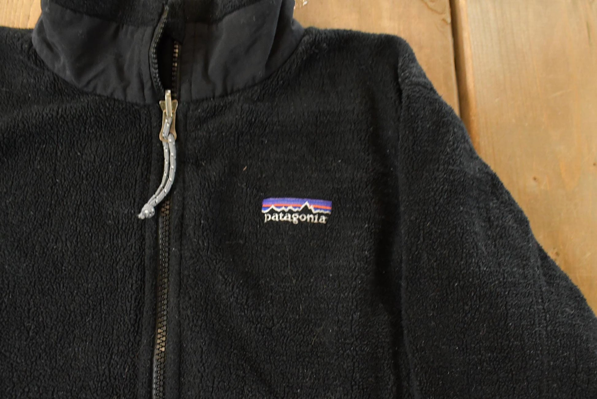 Vintage 1990s Patagonia Fleece Full Zip Sweater Women's M from propervintagecanada