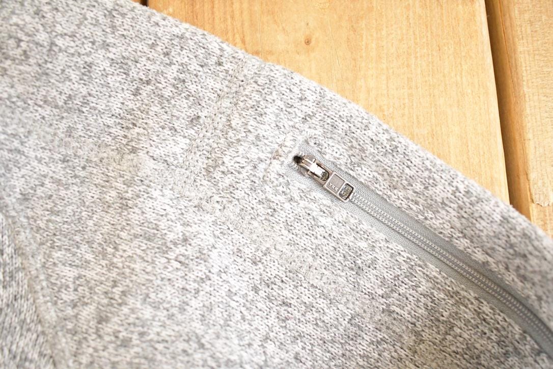 Vintage 1990s Patagonia Fleece Full Zip Sweater Women's XS from propervintagecanada
