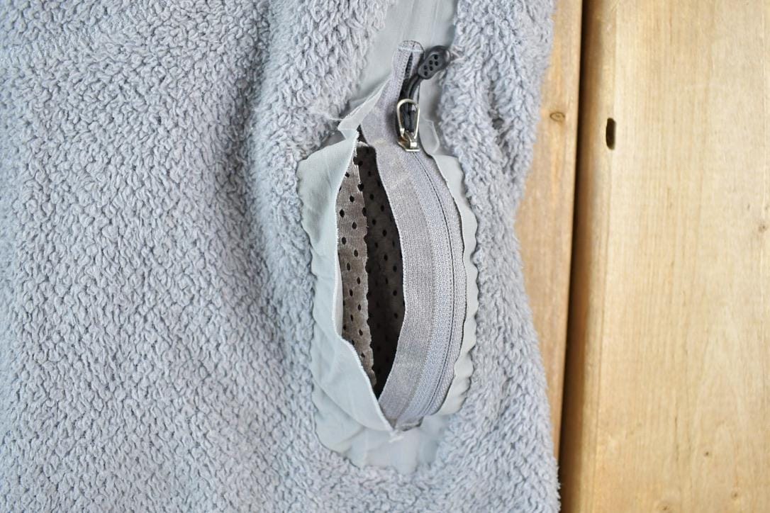 Vintage 1990s Patagonia Fleece Outdoorsman Sweater Men's Small from propervintagecanada