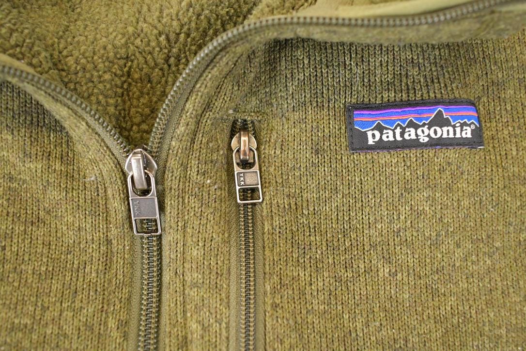 Vintage 1990s Patagonia Fleece Outdoorsman Sweater Mens L from propervintagecanada