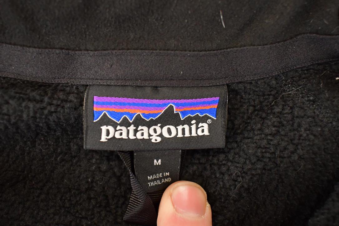 Vintage 1990s Patagonia Fleece Outdoorsman Sweater Mens M from propervintagecanada