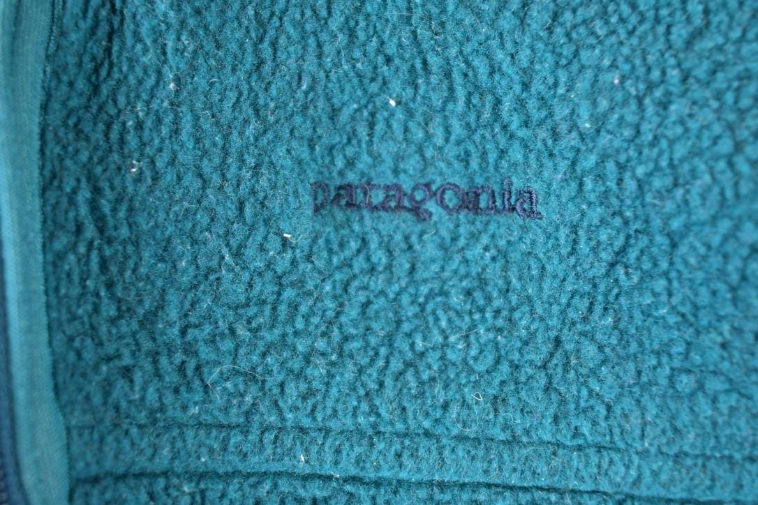 Vintage 1990s Patagonia Fleece Outdoorsman Sweater Vest Men's Small from propervintagecanada