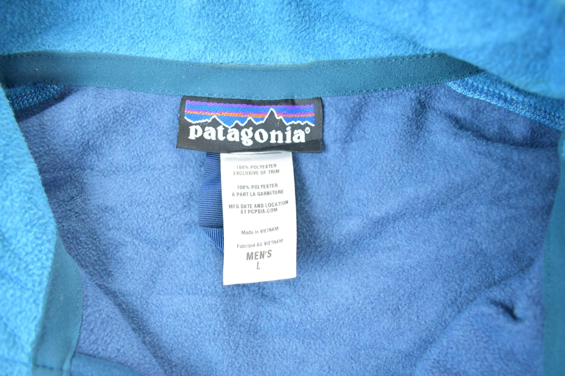 Vintage 1990s Patagonia Fleece Sweater Men's Large from propervintagecanada