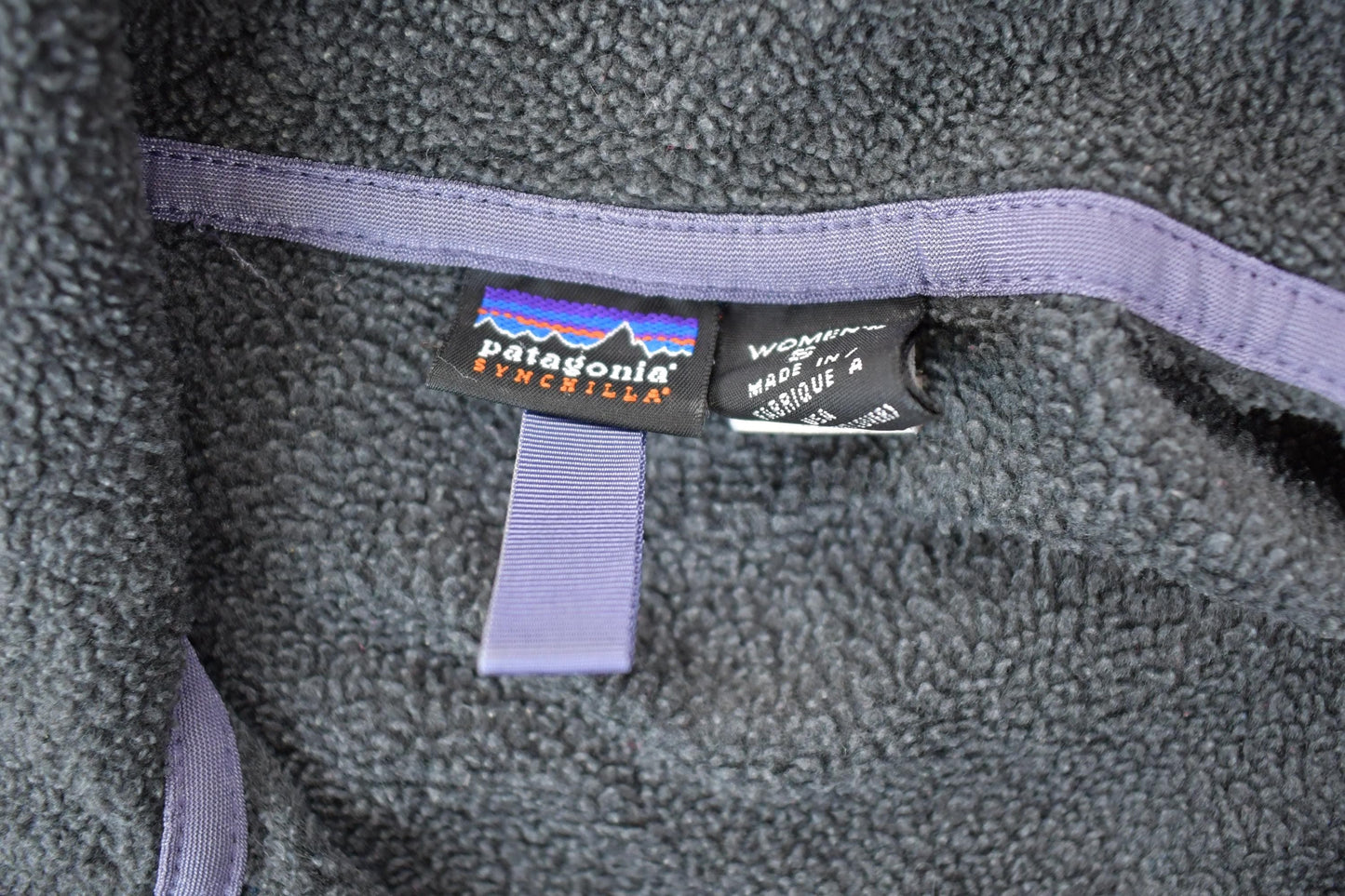 Vintage 1990s Patagonia Fleece Sweater Men's Small from propervintagecanada